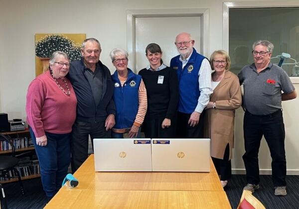 Naomi Hospice Manger Colac with Colac Lions Club members